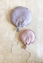 Load image into Gallery viewer, Linen balloon ® - Thistle
