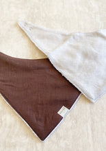 Load image into Gallery viewer, Linen/Towelling Dribble bib ®- Chocolate
