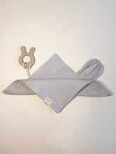 Load image into Gallery viewer, Linen bunny teether ®
