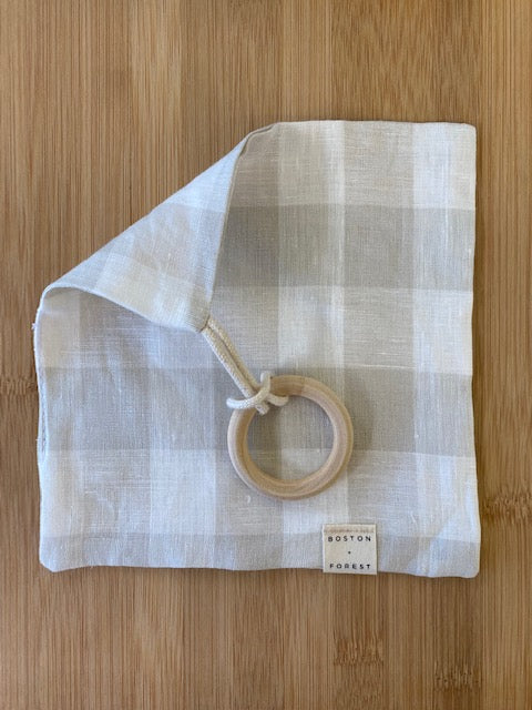 Square ring teether ® -Oat Gingham
